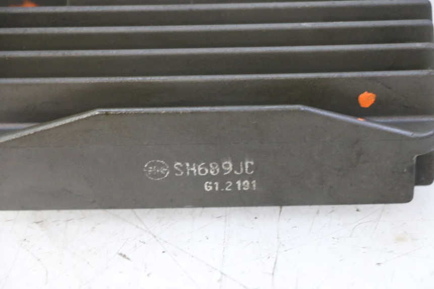 photo de LAADREGELAAR PIAGGIO MP3 LT 300 (2010 - 2016) - Overzicht