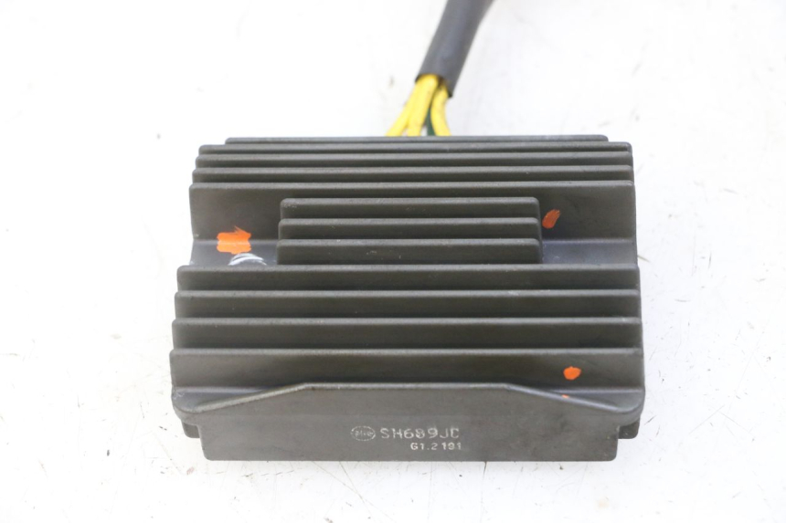 photo de LAADREGELAAR PIAGGIO MP3 LT 300 (2010 - 2016) - Bevestigingspunten