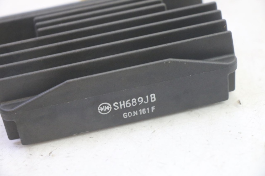 photo de LAADREGELAAR PIAGGIO MP3 LT 400 (2007 - 2012) - Zoom op gebruiksstaat