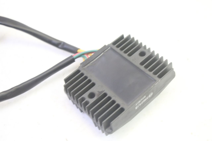 photo de LAADREGELAAR PIAGGIO MP3 LT 400 (2007 - 2012) - Overzicht