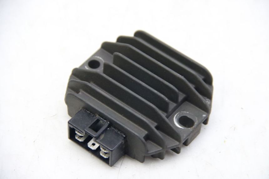 photo de LAADREGELAAR PIAGGIO MP3 125 (2006 - 2014) - Hoofdaanzicht