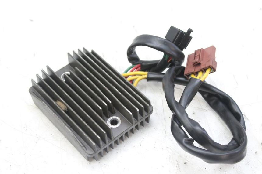 photo de LAADREGELAAR PIAGGIO MP3 RL 250 (2006 - 2010) - Hoofdaanzicht