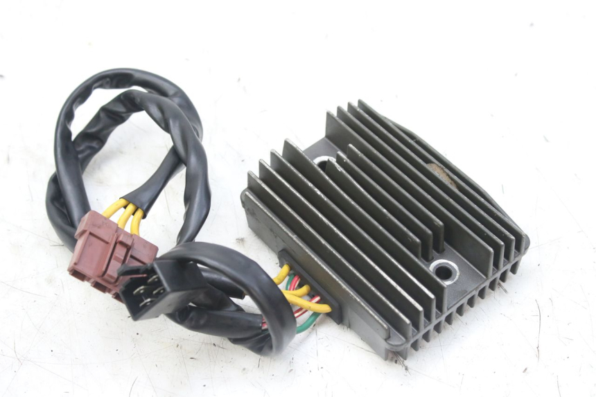 photo de LAADREGELAAR PIAGGIO MP3 RL 250 (2006 - 2010) - Zoom op gebruiksstaat