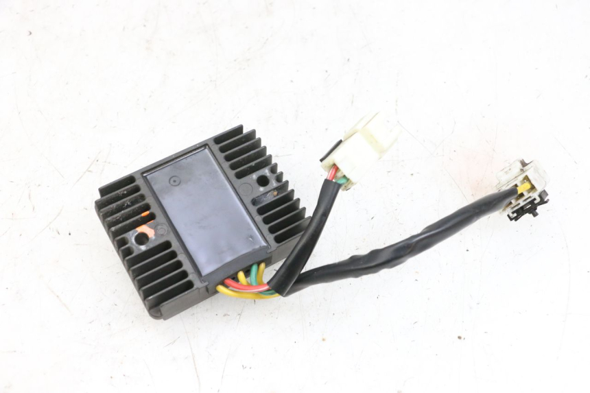 photo de LAADREGELAAR PIAGGIO MP3 500 (2014 - 2017) - Detail van het onderdeel