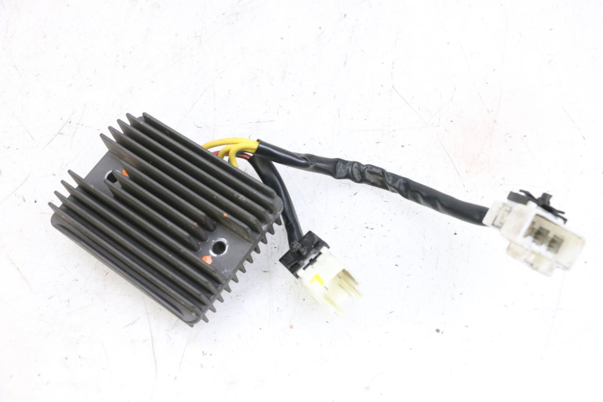 photo de LAADREGELAAR PIAGGIO MP3 500 (2014 - 2017) - Andere kijkhoek