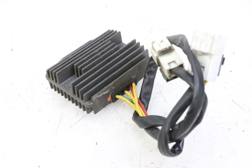 photo de LAADREGELAAR PIAGGIO MP3 500 (2014 - 2017) - Detail van het onderdeel