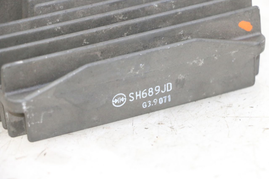 photo de LAADREGELAAR PIAGGIO MP3 500 (2014 - 2017) - Staat van het oppervlak