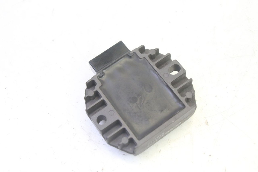 photo de LAADREGELAAR PIAGGIO MP3 125 (2006 - 2014) - Zoom op gebruiksstaat