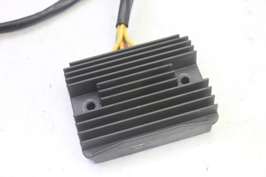 photo de LAADREGELAAR PIAGGIO MP3 RL 250 (2006 - 2010) - Detail van het onderdeel