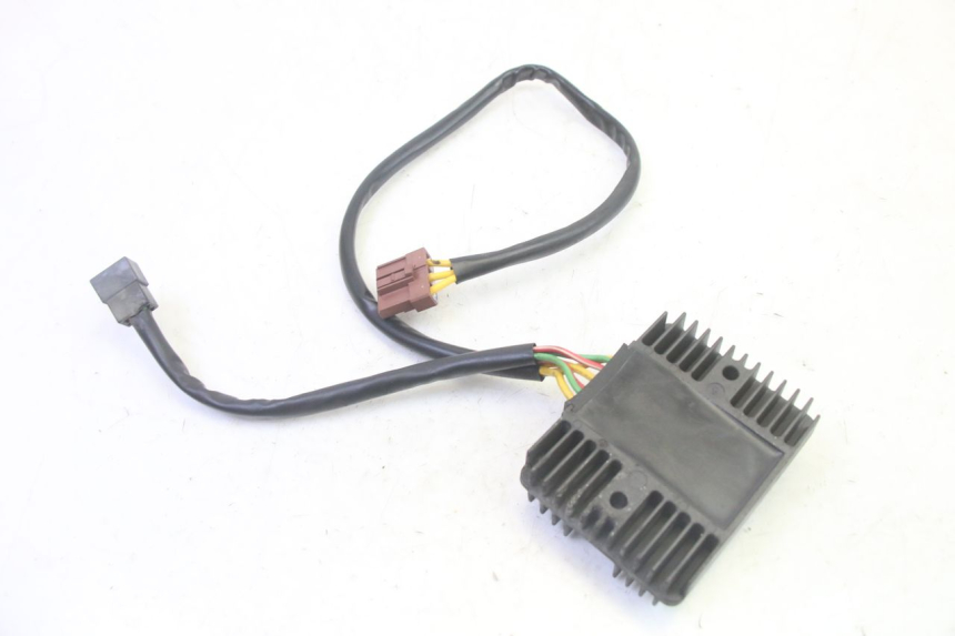 photo de LAADREGELAAR PIAGGIO MP3 RL 250 (2006 - 2010) - Overzicht