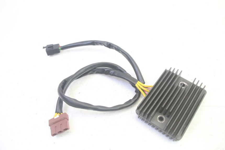 photo de LAADREGELAAR PIAGGIO MP3 RL 250 (2006 - 2010) - Hoofdaanzicht