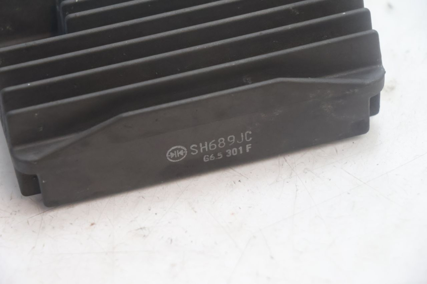 photo de LAADREGELAAR PIAGGIO MP3 500 (2016 - 2018) - Technische close-up