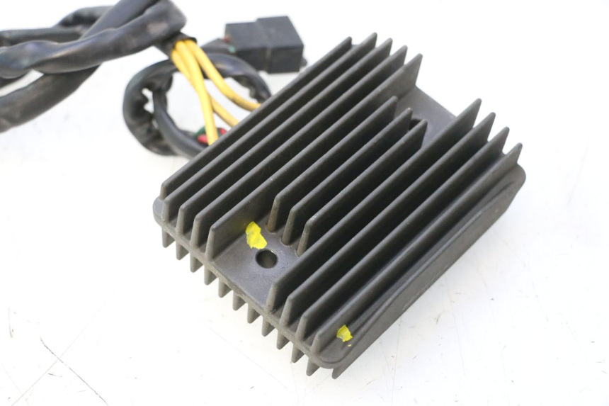 photo de LAADREGELAAR PIAGGIO MP3 500 (2011 - 2015) - Kenmerkende details