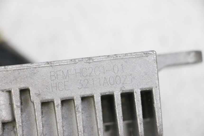 photo de LAADREGELAAR YAMAHA NEO'S CORE 1 (2022 - 2026) - Detail van het onderdeel