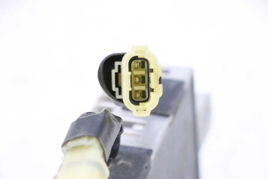 photo de LAADREGELAAR YAMAHA NEO'S CORE 1 (2022 - 2026) - Andere kijkhoek