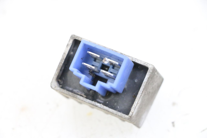 photo de LAADREGELAAR YAMAHA NEO'S NEOS 2T 50 (1998 - 2007) - Detail van het onderdeel