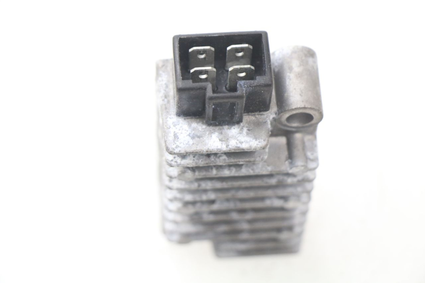 photo de LAADREGELAAR YAMAHA NEOS NEO'S 4T 50 (2008 - 2016) - Zoom op gebruiksstaat