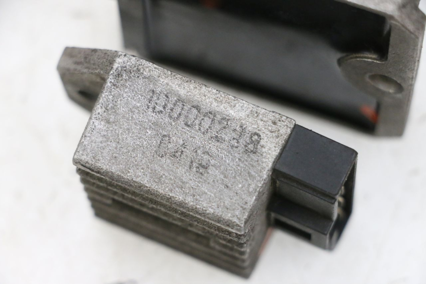 photo de LAADREGELAAR PIAGGIO NEW TYPHOON 50 (2018 - 2021) - Zoom op gebruiksstaat