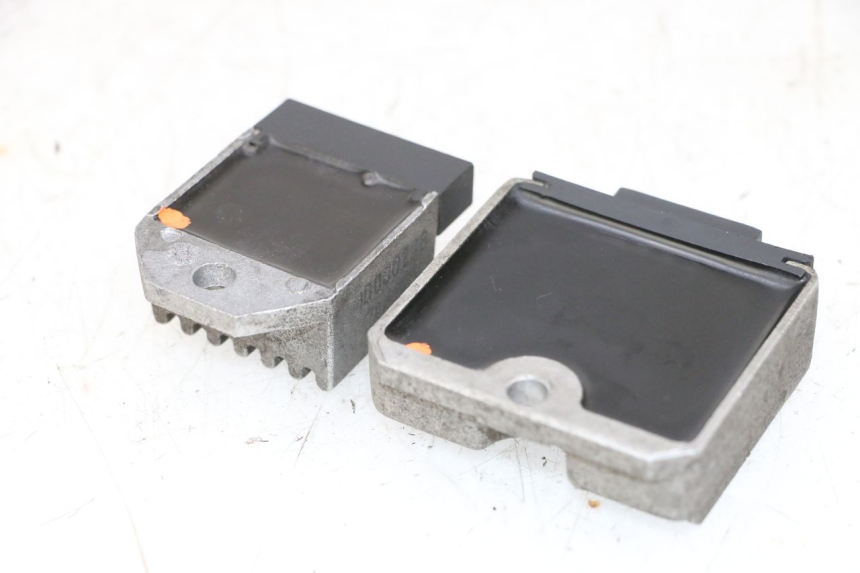 photo de LAADREGELAAR PIAGGIO NEW TYPHOON 50 (2018 - 2021) - Technische close-up