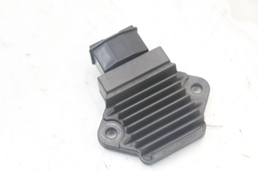 photo de LAADREGELAAR HONDA NTV DEAUVILLE 650 (1998 - 2001) - Detail van het onderdeel