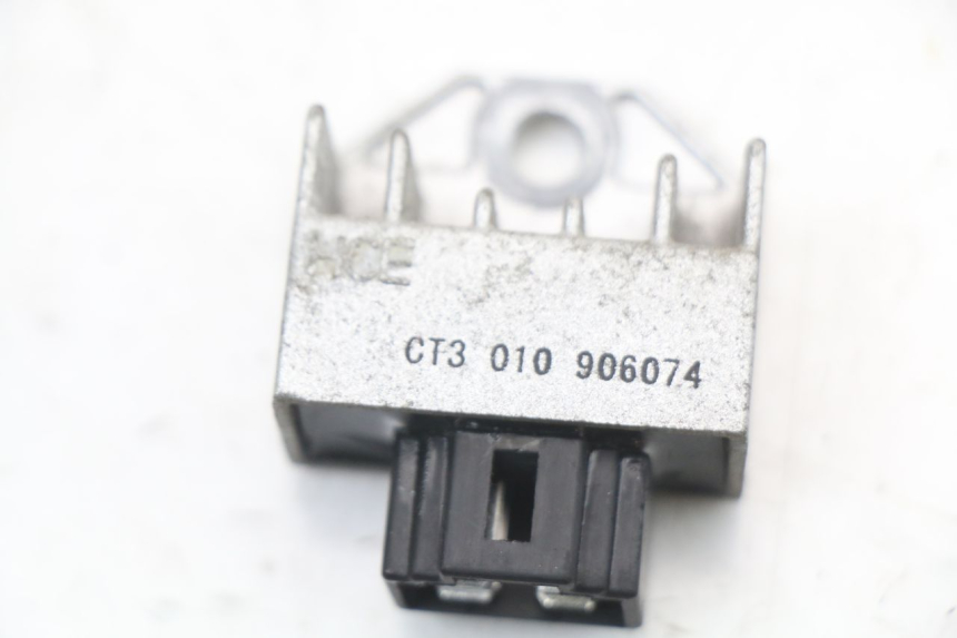 photo de LAADREGELAAR SYM ORBIT 50 (2008 - 2010) - Zoom op gebruiksstaat