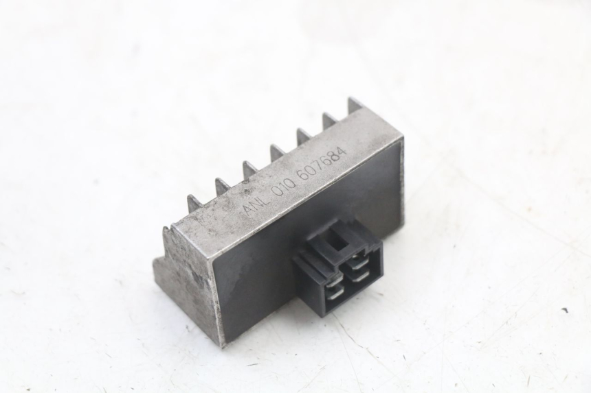 photo de LAADREGELAAR PEUGEOT DJANGO 125 (2014 - 2017) - Hoofdaanzicht