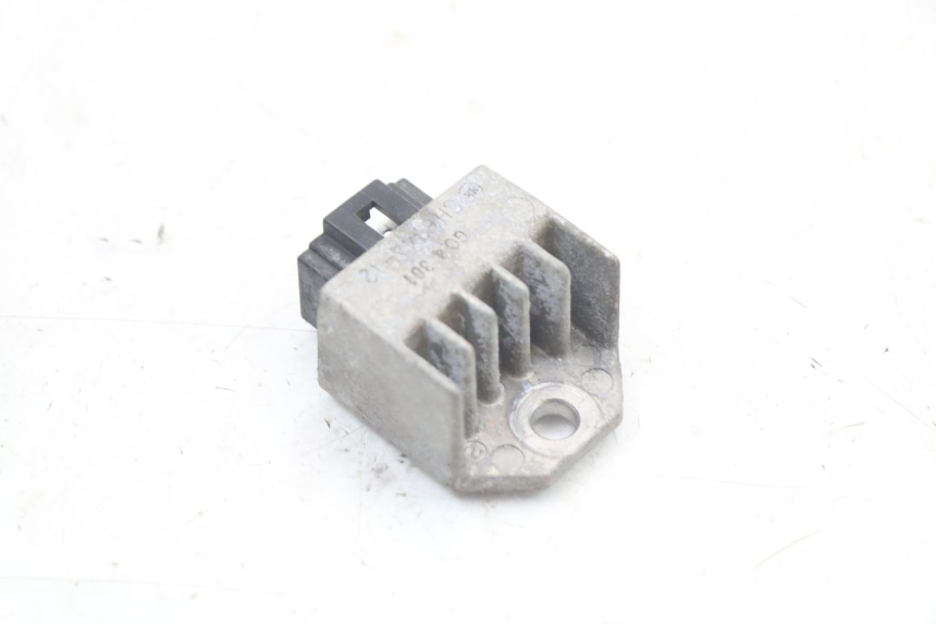 photo de LAADREGELAAR PEUGEOT ELYSTAR 50 (2002 - 2014) - Hoofdaanzicht