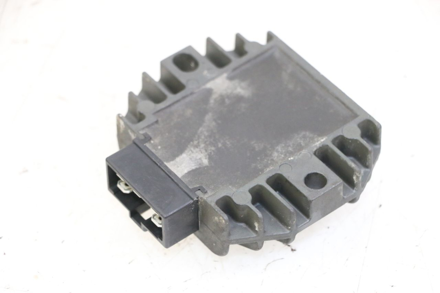 photo de LAADREGELAAR PIAGGIO VESPA GRANTURISMO 200 (2004 - 2005) - Detail van het onderdeel