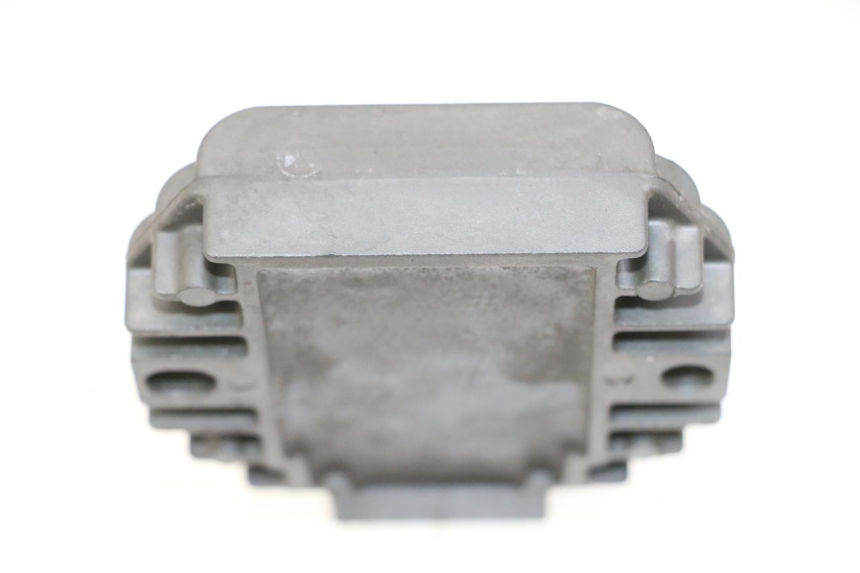 photo de LAADREGELAAR PIAGGIO VESPA LX 150 (2005 - 2013) - Andere kijkhoek