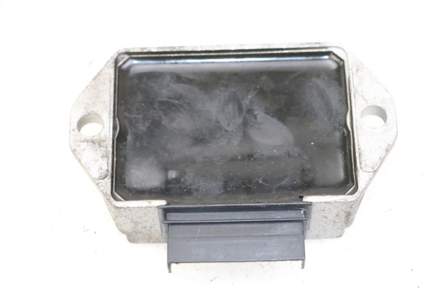 photo de LAADREGELAAR PIAGGIO VESPA S 2T 50 (2007 - 2014) - Zoom op gebruiksstaat