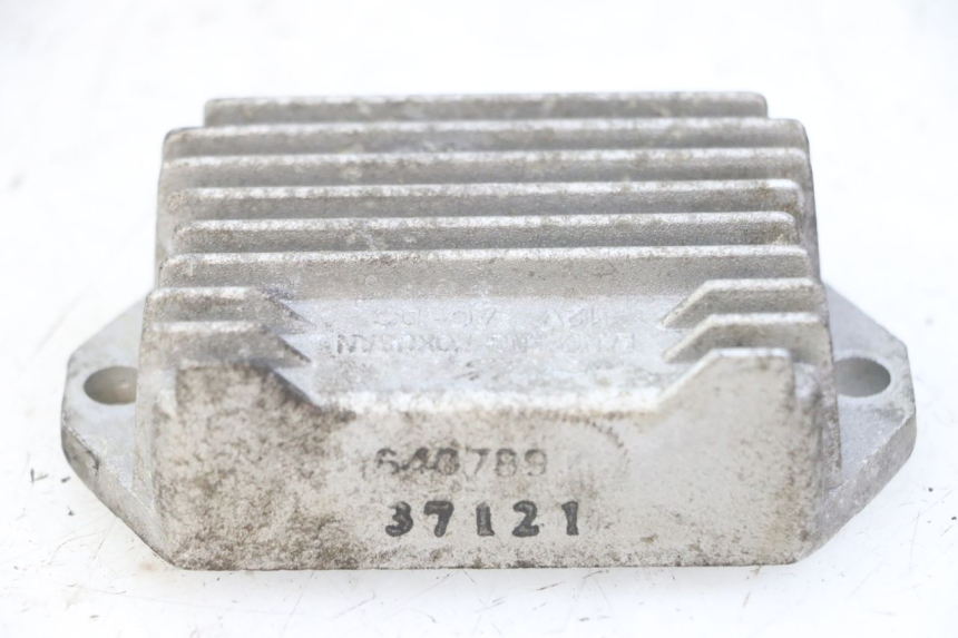 photo de LAADREGELAAR PIAGGIO VESPA S 2T 50 (2007 - 2014) - Andere kijkhoek