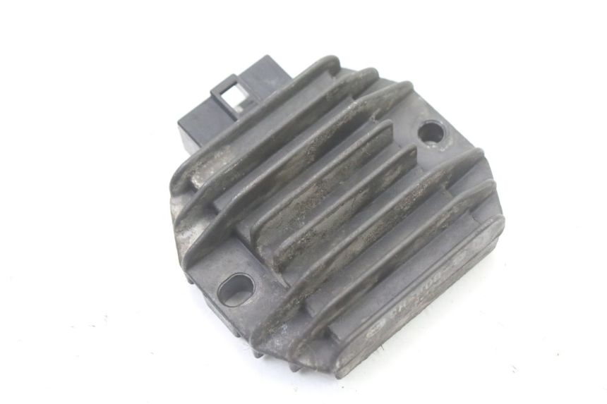 photo de LAADREGELAAR PIAGGIO X8 125 (2004 - 2007) - Detail van het onderdeel