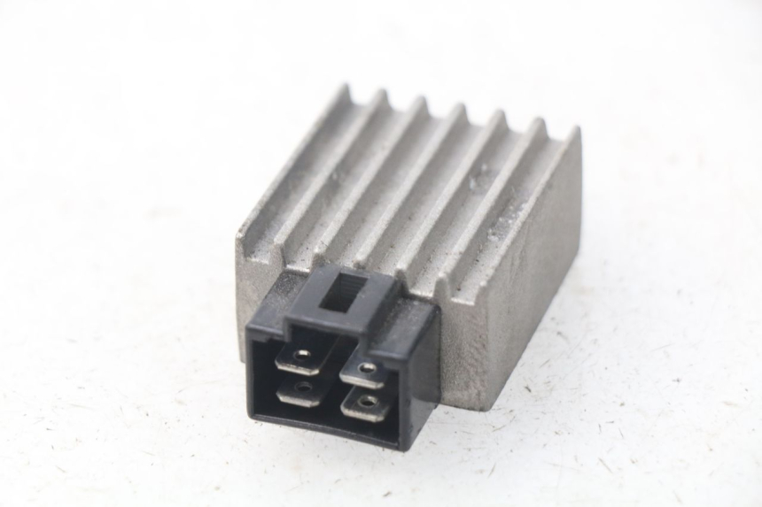 photo de LAADREGELAAR KEEWAY PIXEL 50 (2008 - 2011) - Detail van het onderdeel