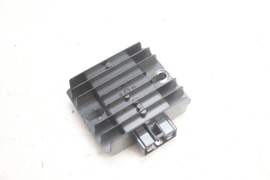 photo de LAADREGELAAR JM MOTORS R-MAX TECH 50 (2024 - 2026) - Hoofdaanzicht