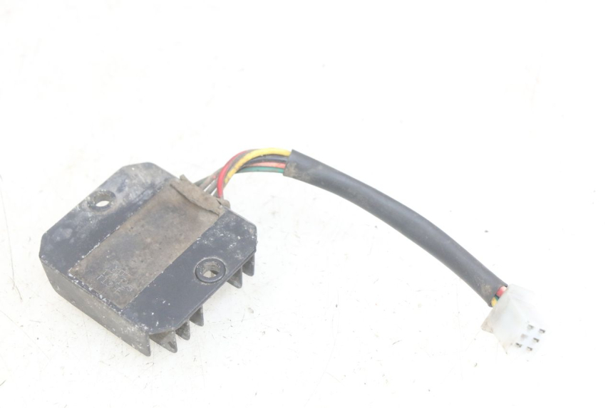 photo de LAADREGELAAR YAMASAKI ROADSTER 50 (2013 - 2018) - Zoom op gebruiksstaat