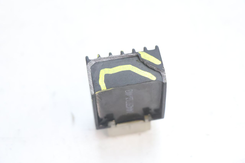 photo de LAADREGELAAR TNT MOTOR ROMA 12' 2T 50 (2007 - 2018) - Andere kijkhoek