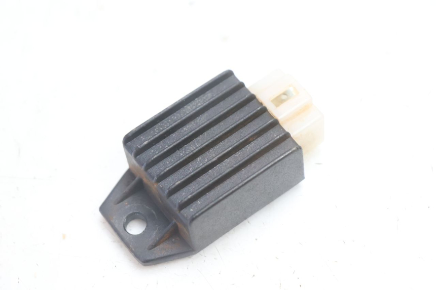 photo de LAADREGELAAR TNT MOTOR ROMA 12' 2T 50 (2007 - 2018) - Detail van het onderdeel