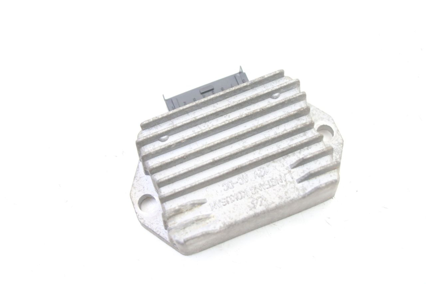 photo de LAADREGELAAR GILERA RUNNER SP 50 (2006 - 2008) - Detail van het onderdeel