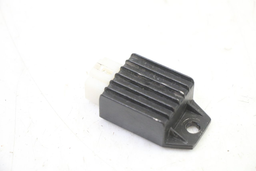 photo de LAADREGELAAR APOLLO RXF 125 - Detail van het onderdeel