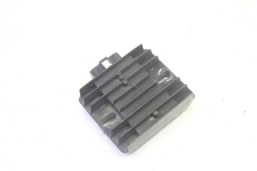 photo de LAADREGELAAR JM MOTORS SANTANA EVO 50 (2024 - 2026) - Detail van het onderdeel