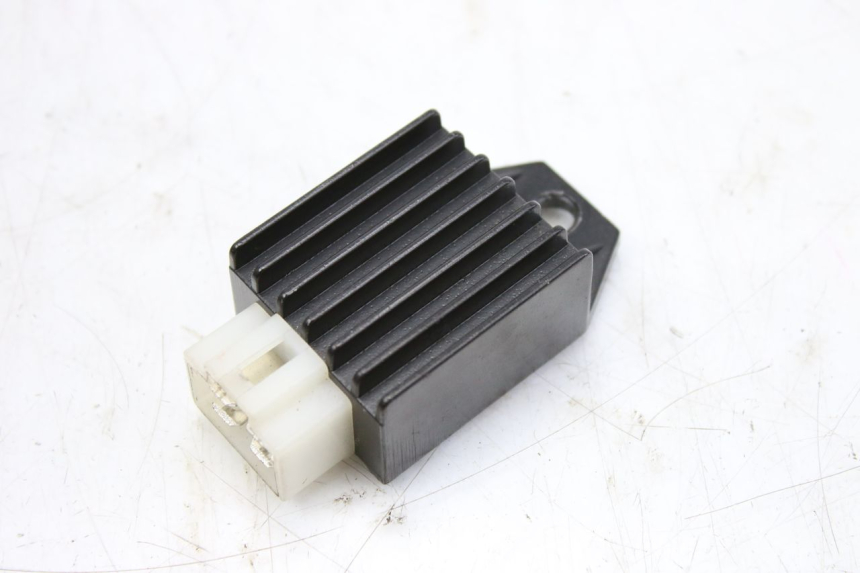 photo de LAADREGELAAR JM MOTORS SANTANA 50 (2014 - 2023) - Hoofdaanzicht