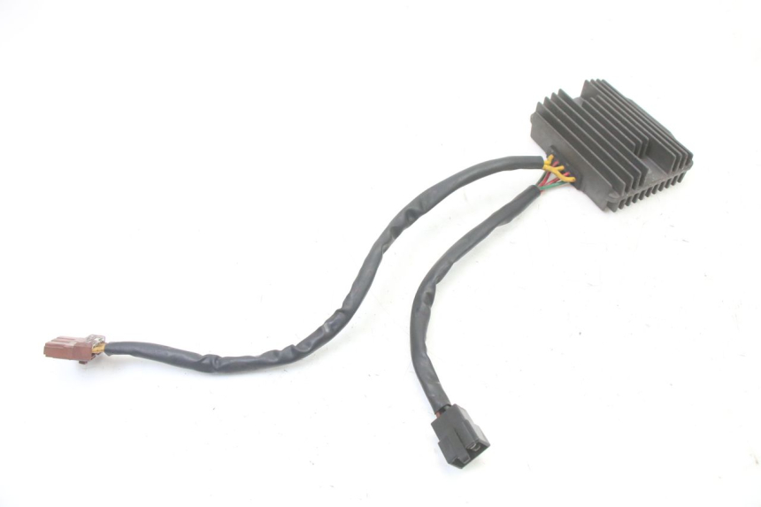 photo de LAADREGELAAR PEUGEOT SATELIS COMPRESSOR K15 125 (2006 - 2009) - Zoom op gebruiksstaat