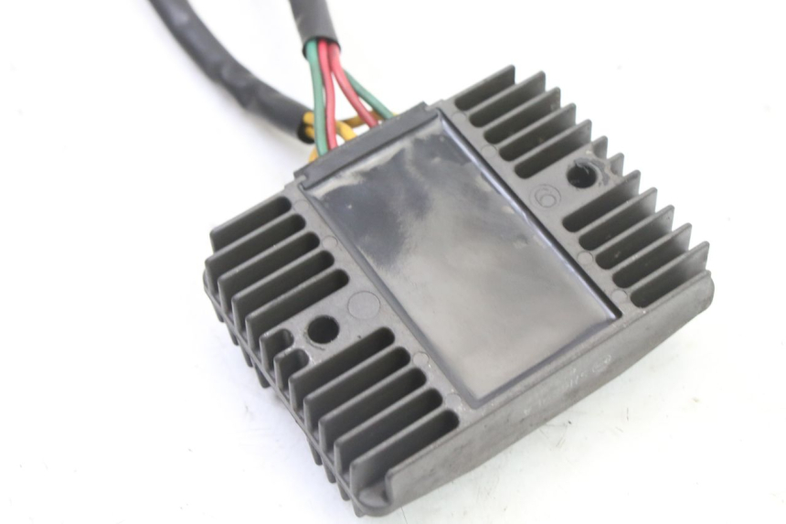 photo de LAADREGELAAR PEUGEOT SATELIS COMPRESSOR K15 125 (2006 - 2009) - Technische close-up