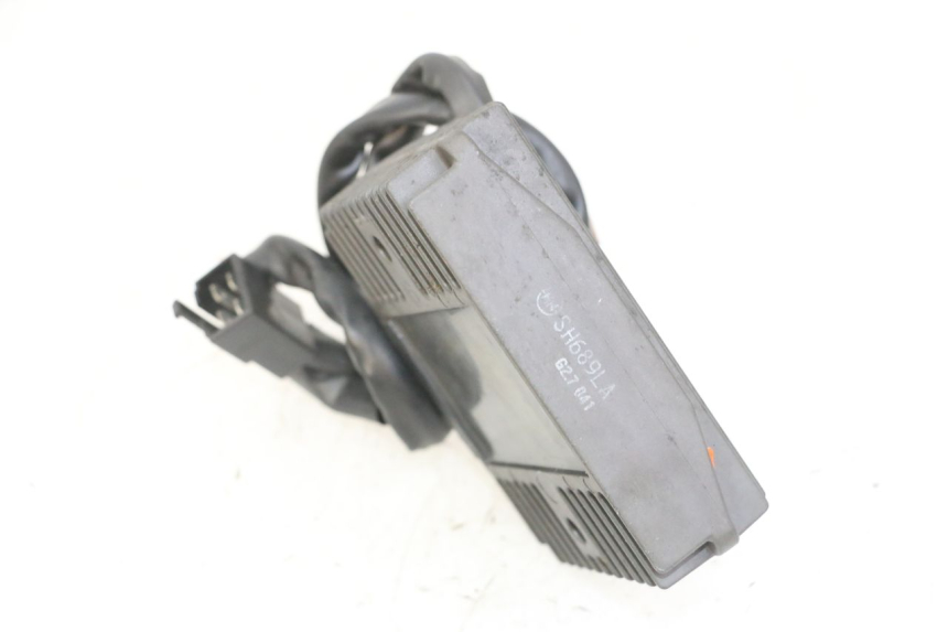 photo de LAADREGELAAR PEUGEOT SATELIS 125 (2013 - 2018) - Zoom op gebruiksstaat