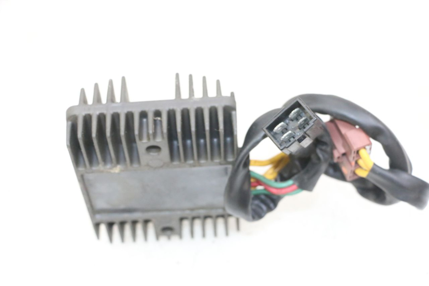 photo de LAADREGELAAR PEUGEOT SATELIS 125 (2013 - 2018) - Technische close-up