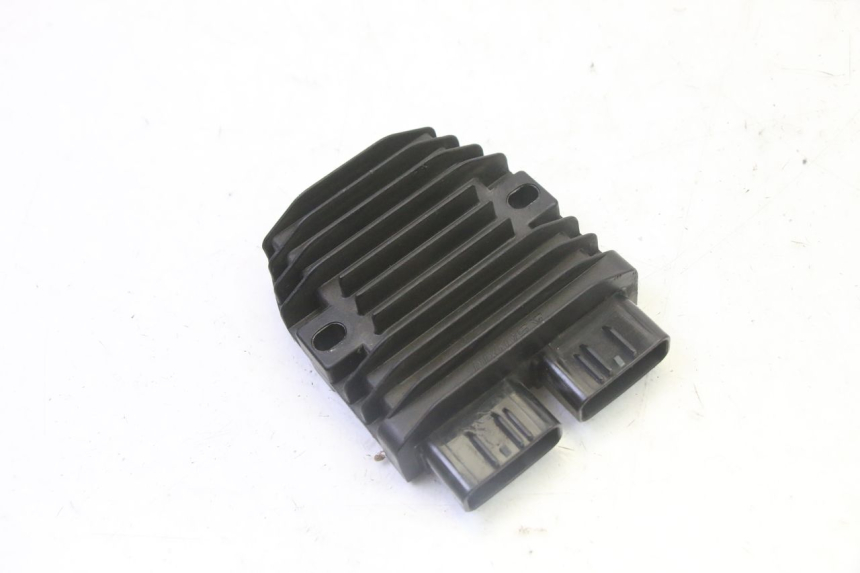 photo de LAADREGELAAR PEUGEOT SATELIS 125 (2013 - 2018) - Detail van het onderdeel