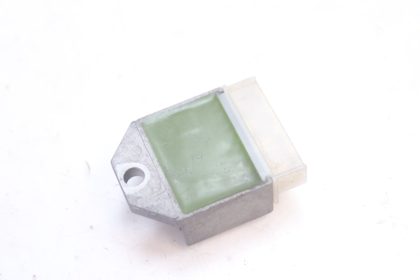 photo de LAADREGELAAR YAMAHA SLIDER 50 (1999 - 2004) - Andere kijkhoek