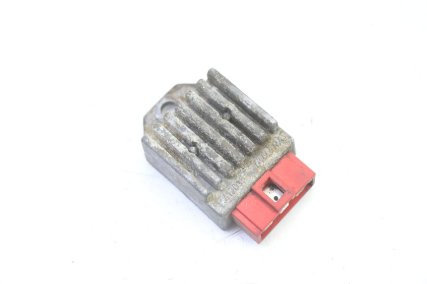 photo de LAADREGELAAR GILERA SMT SUPERMOTARD 50 (2009 - 2017) - Hoofdaanzicht