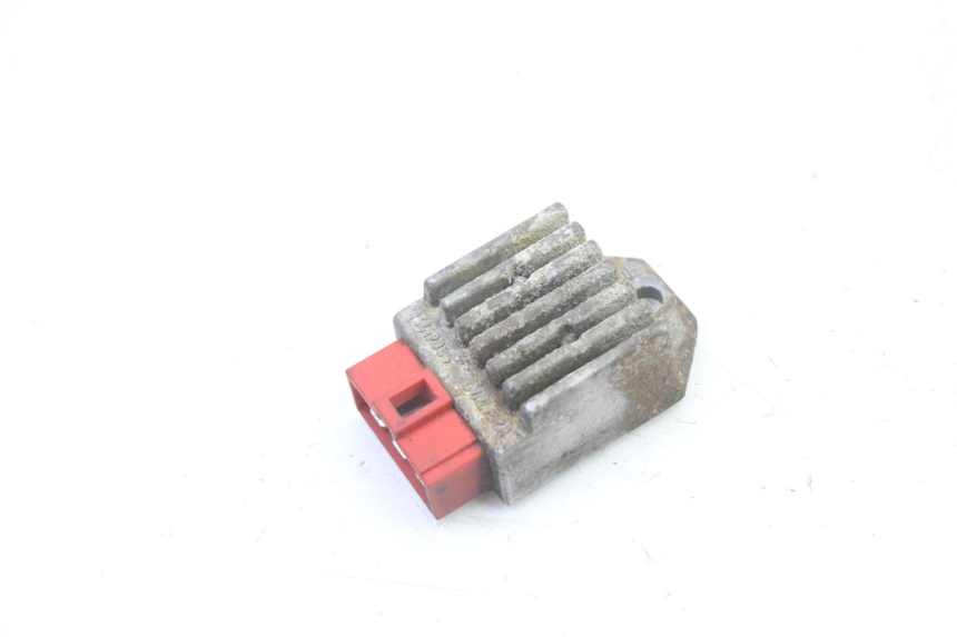 photo de LAADREGELAAR GILERA SMT SUPERMOTARD 50 (2009 - 2017) - Zoom op gebruiksstaat