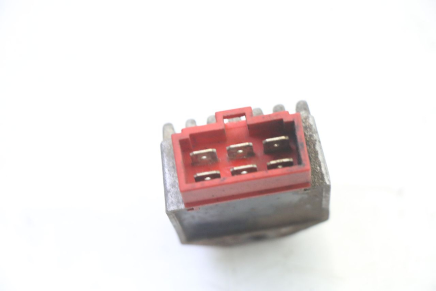 photo de LAADREGELAAR GILERA SMT SUPERMOTARD 50 (2009 - 2017) - Andere kijkhoek